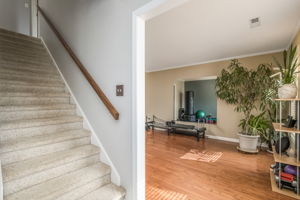 111 Stapleton Way-5