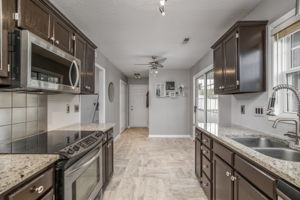 111 Stapleton Way-10
