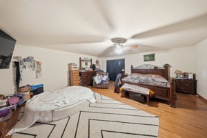  Photo 31