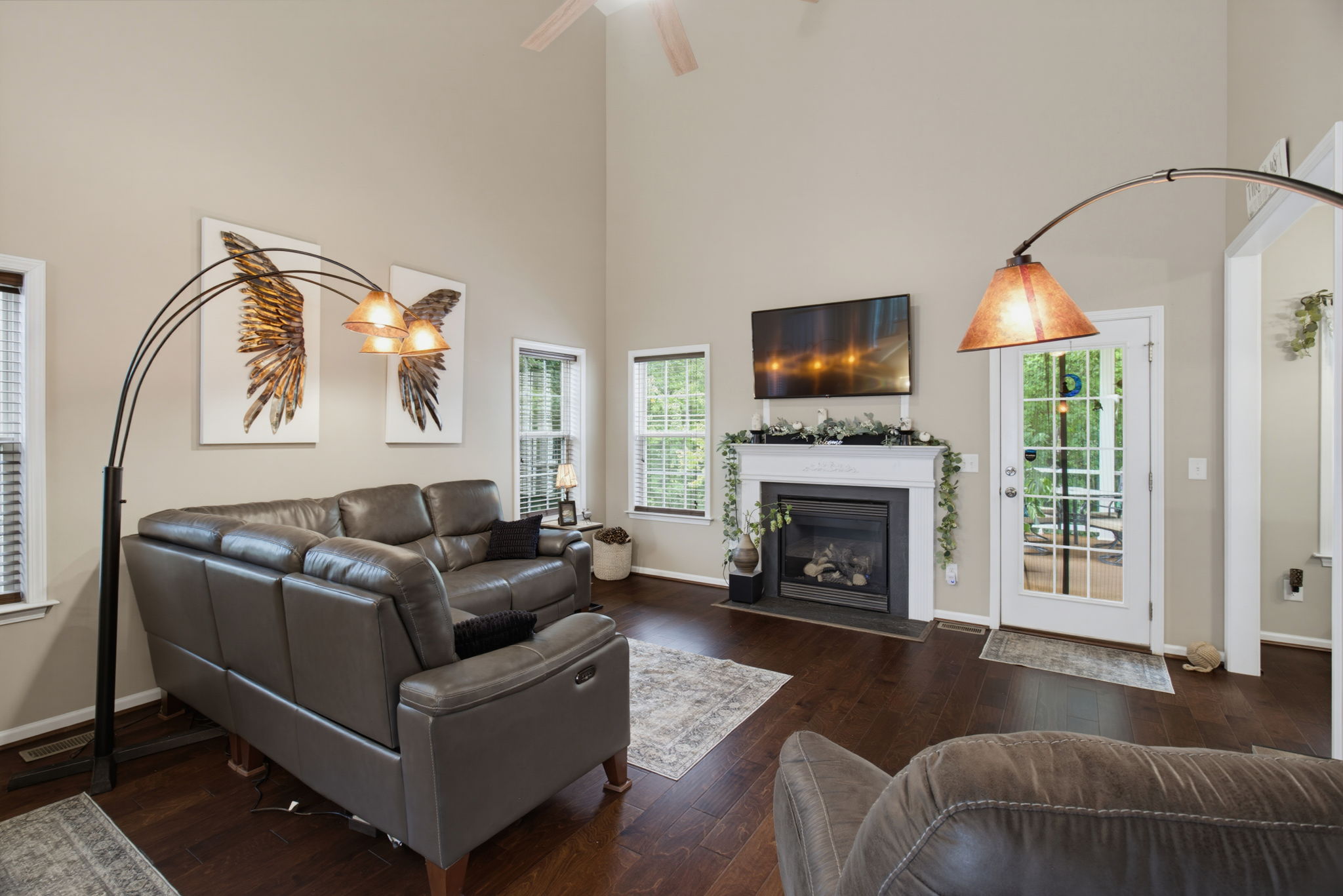 111 Tree Trop Ln-5