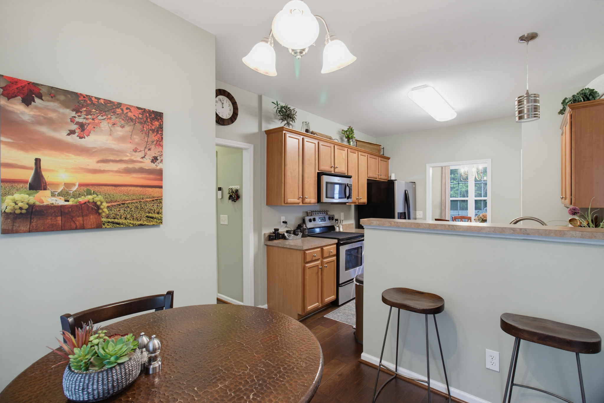 111 Tree Trop Ln-9
