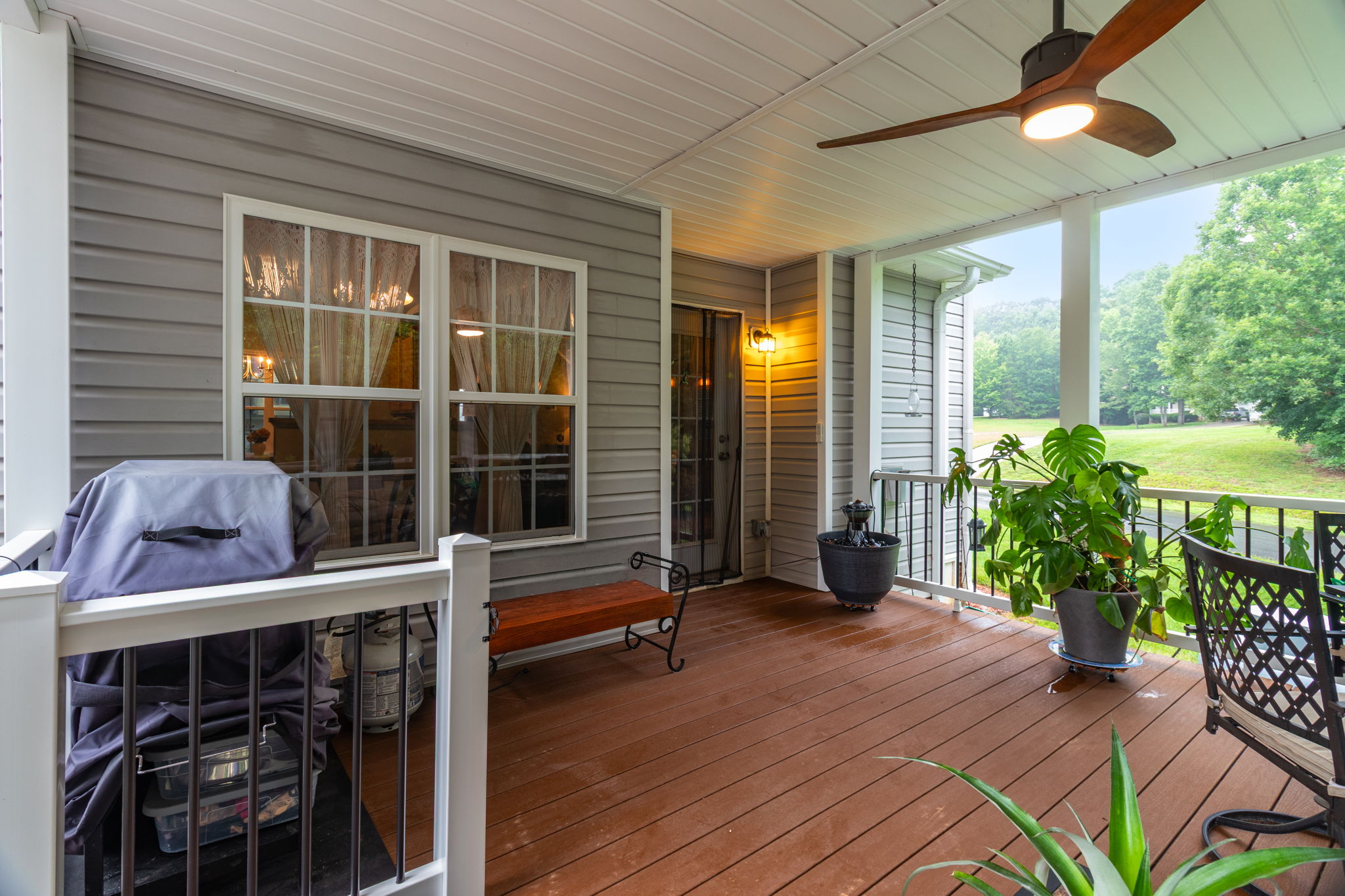 111 Tree Trop Ln-26