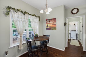111 Tree Trop Ln-8