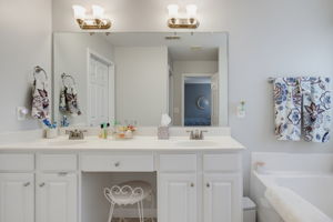 111 Tree Trop Ln-21