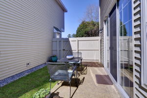 111 Watson Dr, Newport News, VA 23602, USA Photo 4