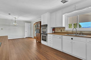 Dining Room/Kitchen