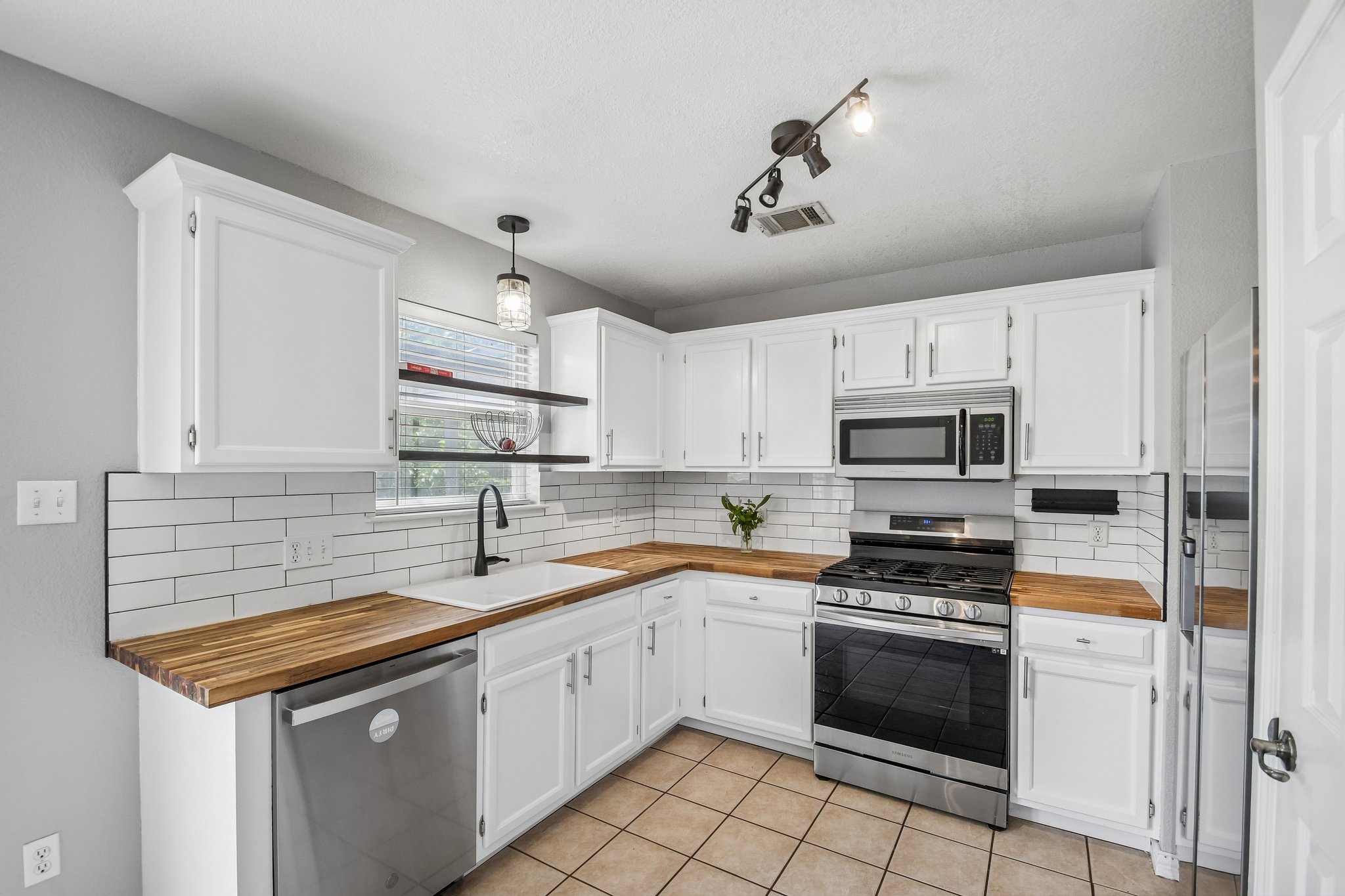 Brashear Ln-S0307-013.jpg
