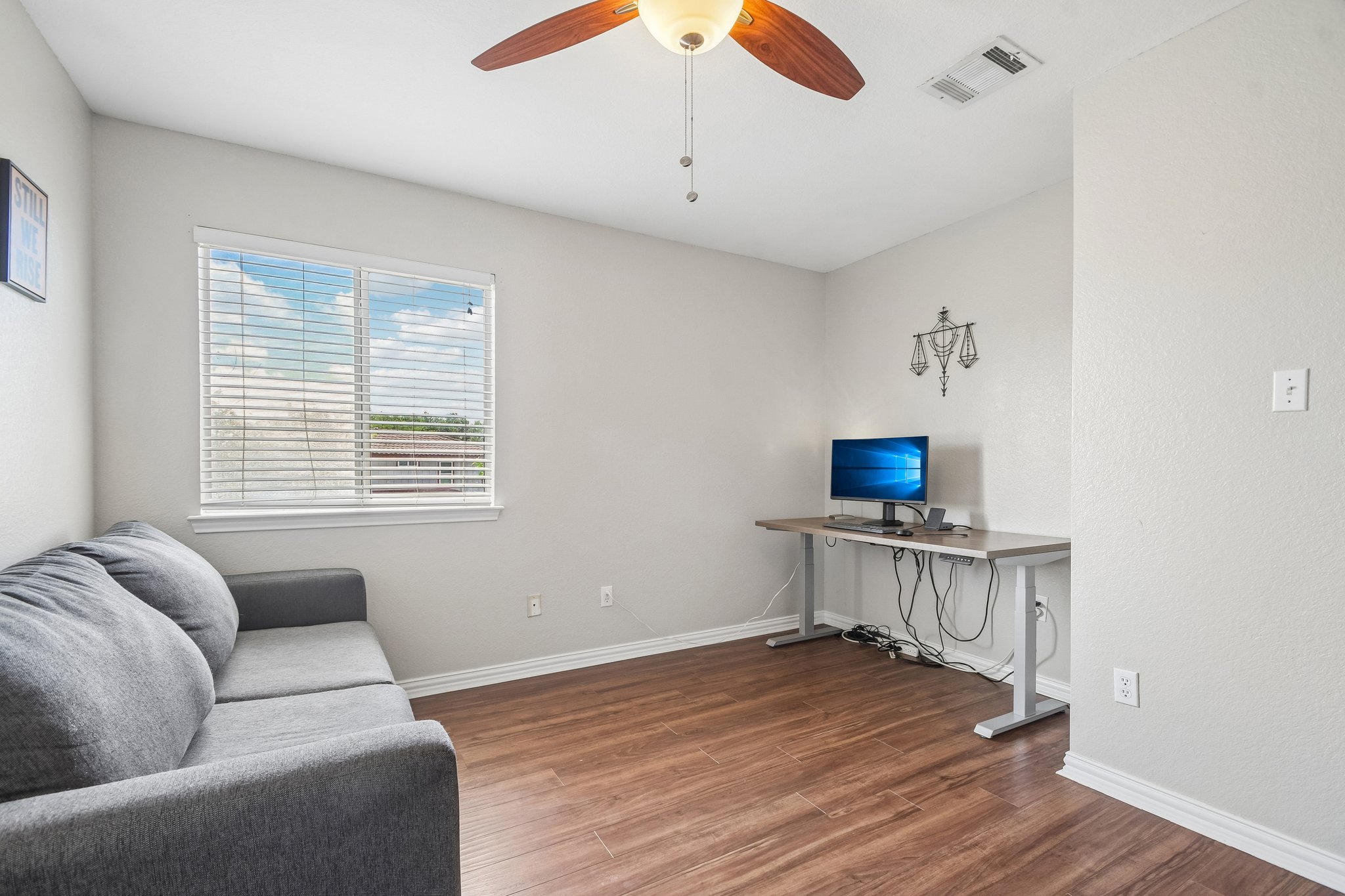 Brashear Ln-S0307-025.jpg