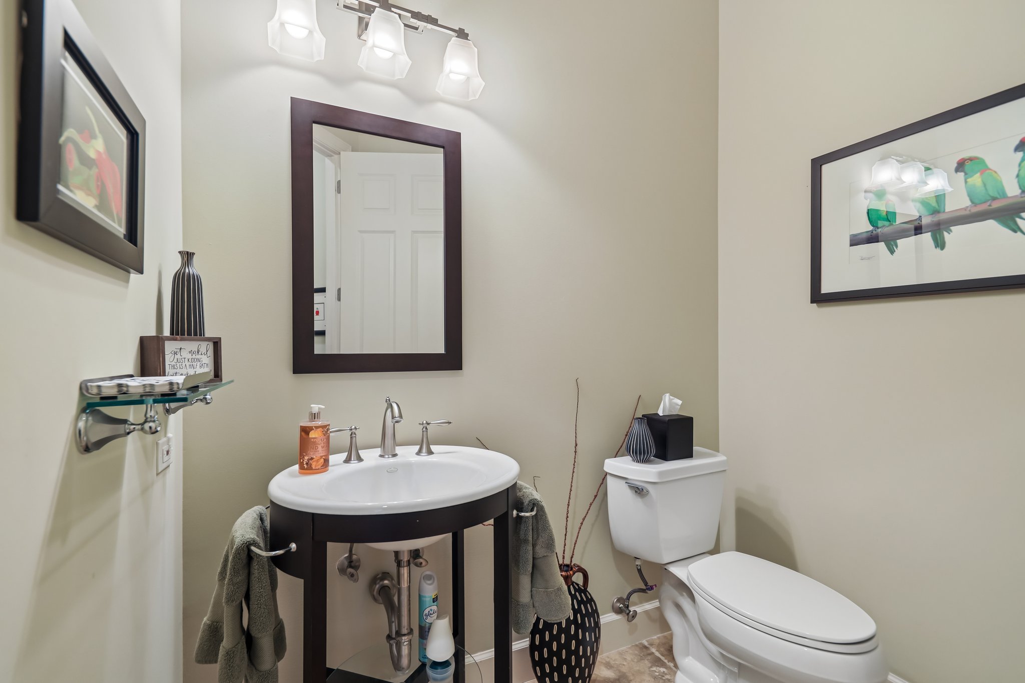 Carolina Cir SW-S2210-022.jpg