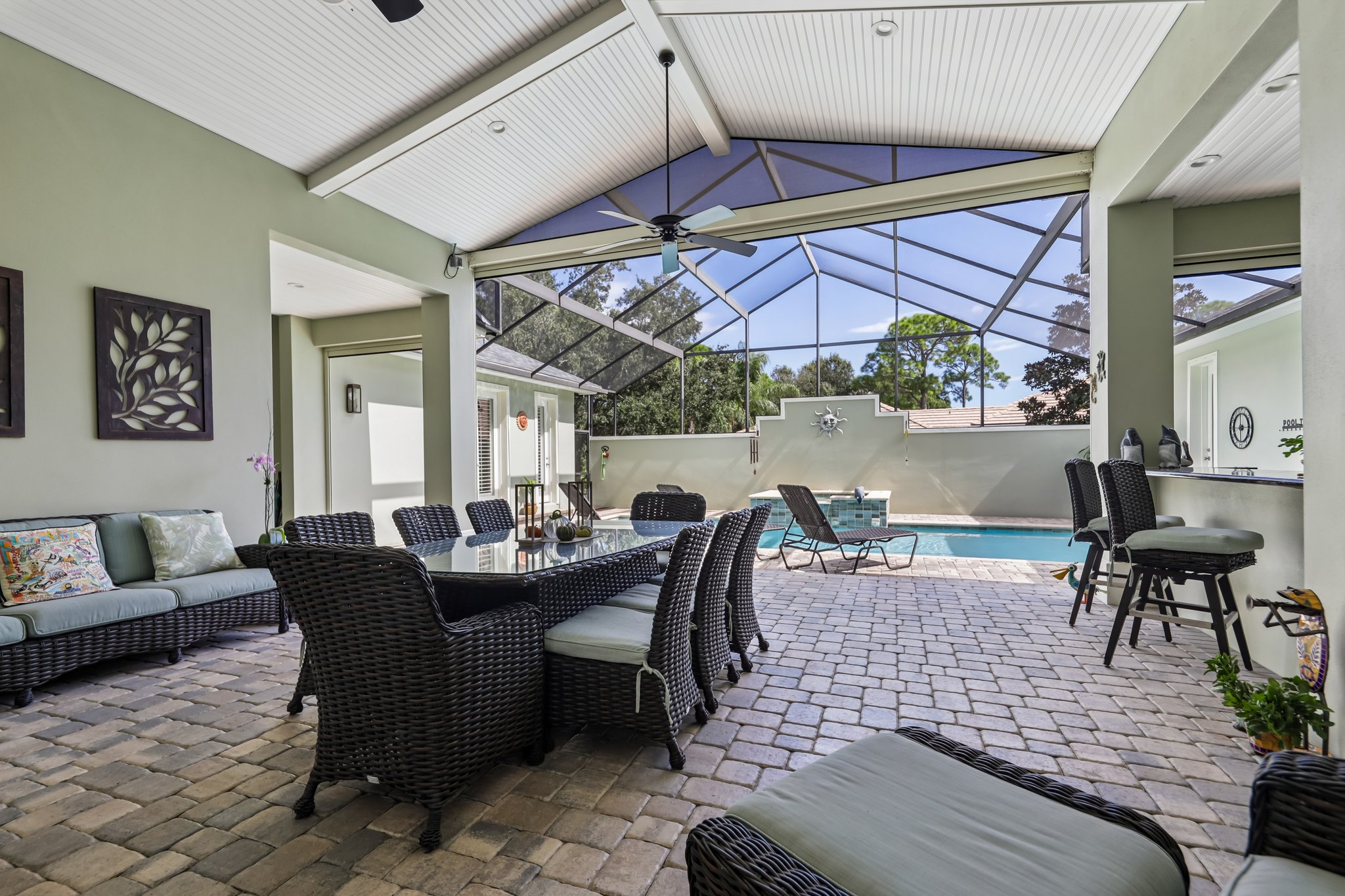 Carolina Cir SW-S2210-044.jpg