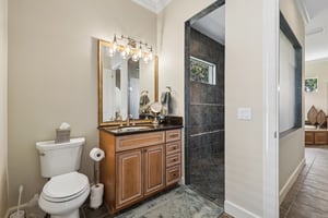Carolina Cir SW-S2210-037.jpg