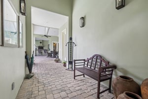 Carolina Cir SW-S2210-048.jpg