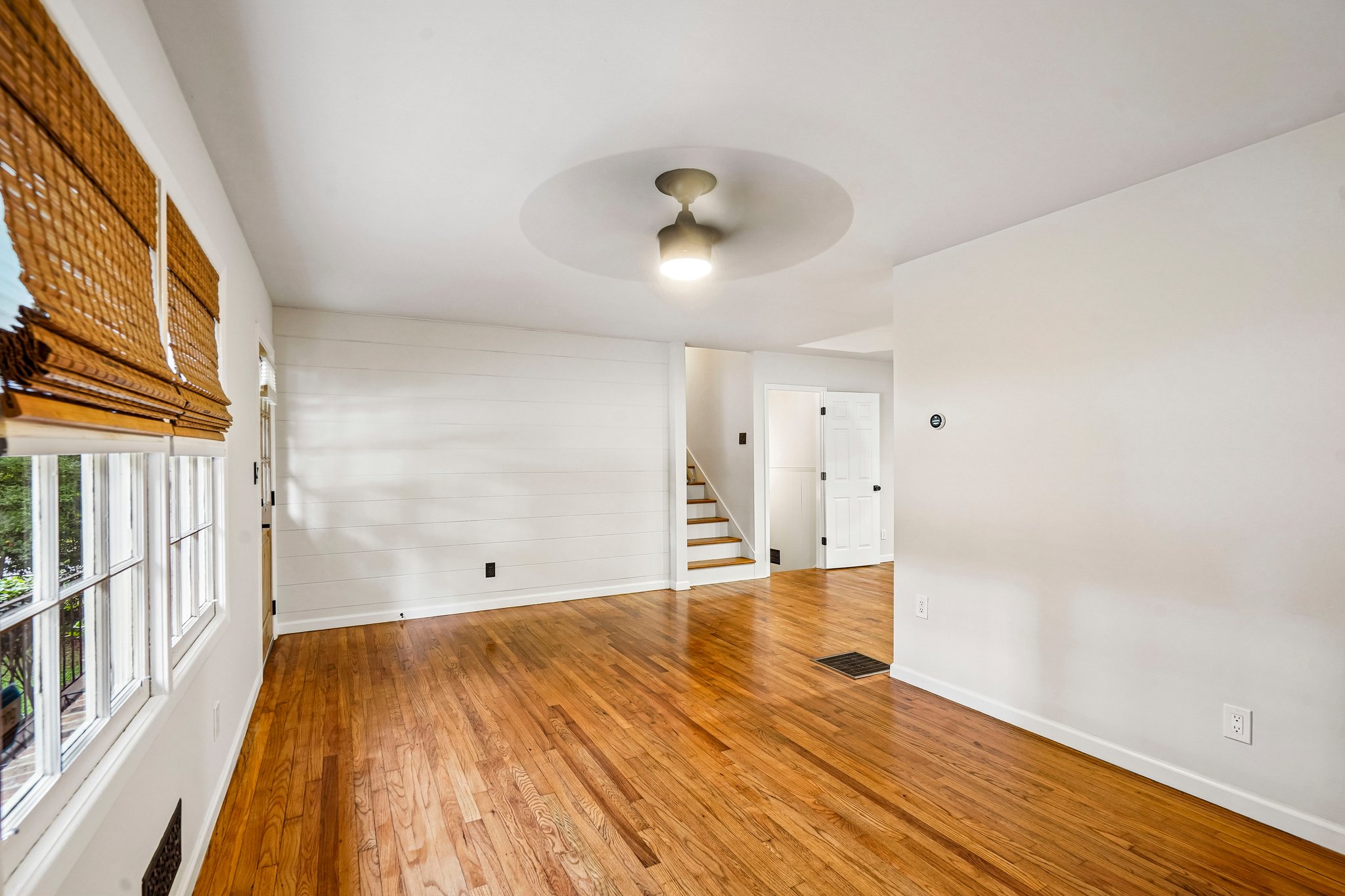 Creekdale Dr-S1710-007.jpg