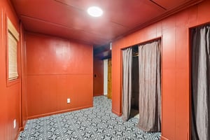 Creekdale Dr-S1710-018.jpg