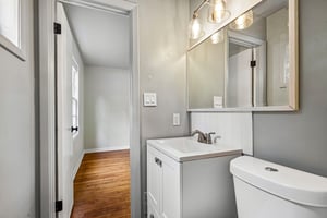 Creekdale Dr-S1710-020.jpg