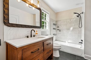 Creekdale Dr-S1710-025.jpg