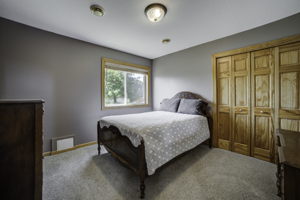 26 Bedroom3