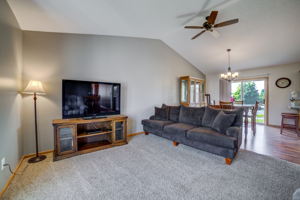 6 LivingRoom