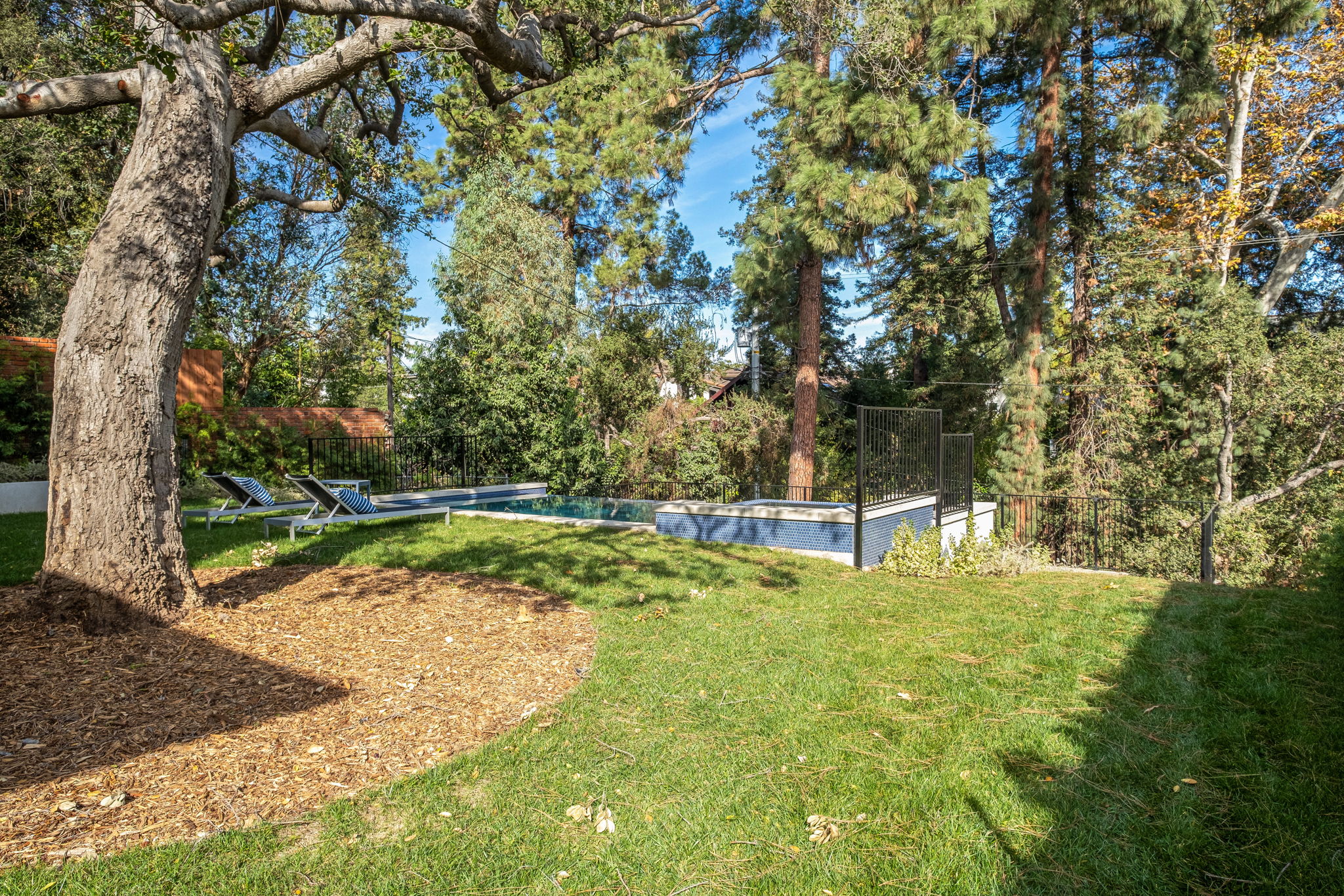 1110 Carmelina-38
