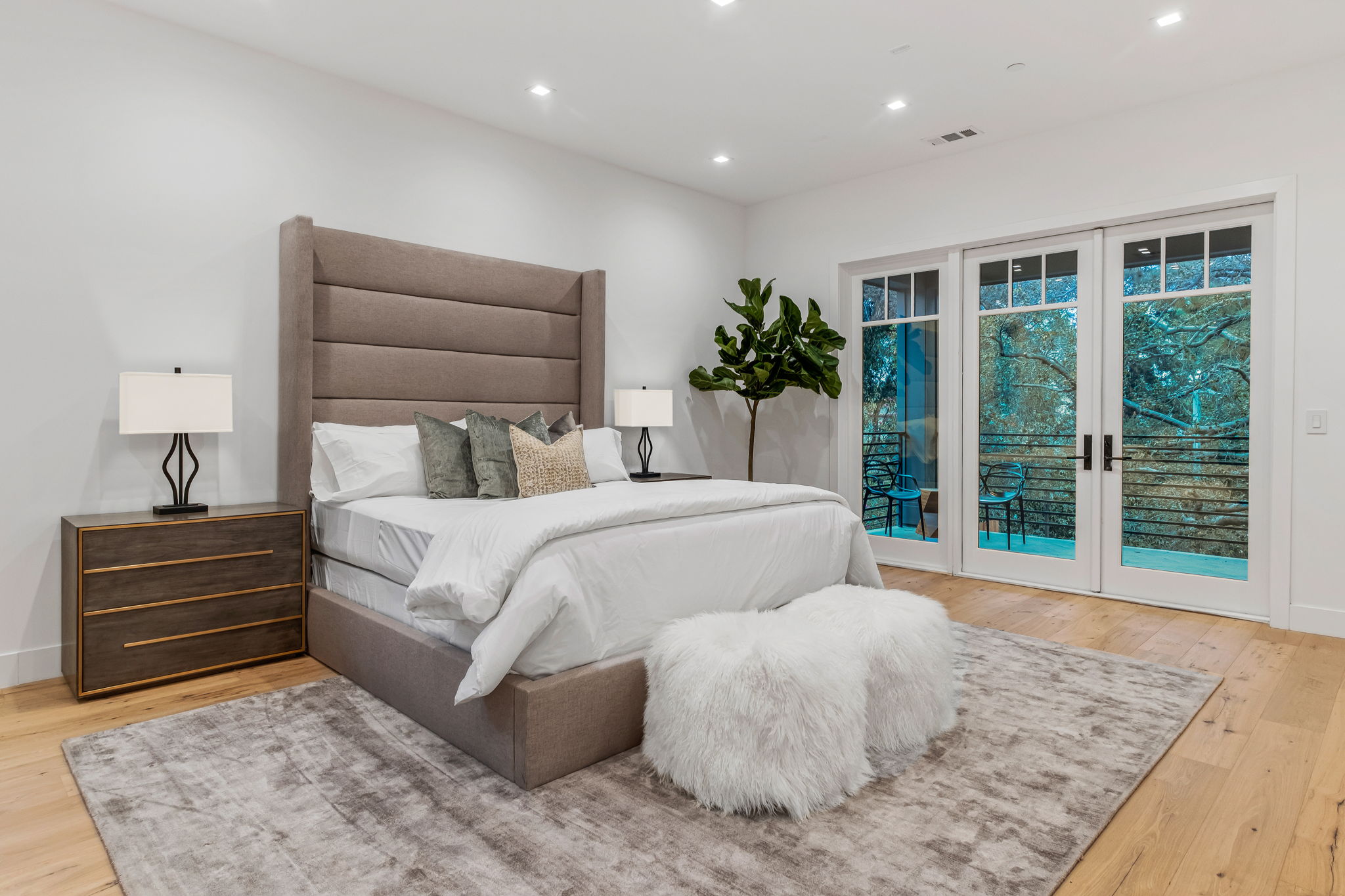 1110 Carmelinia-31