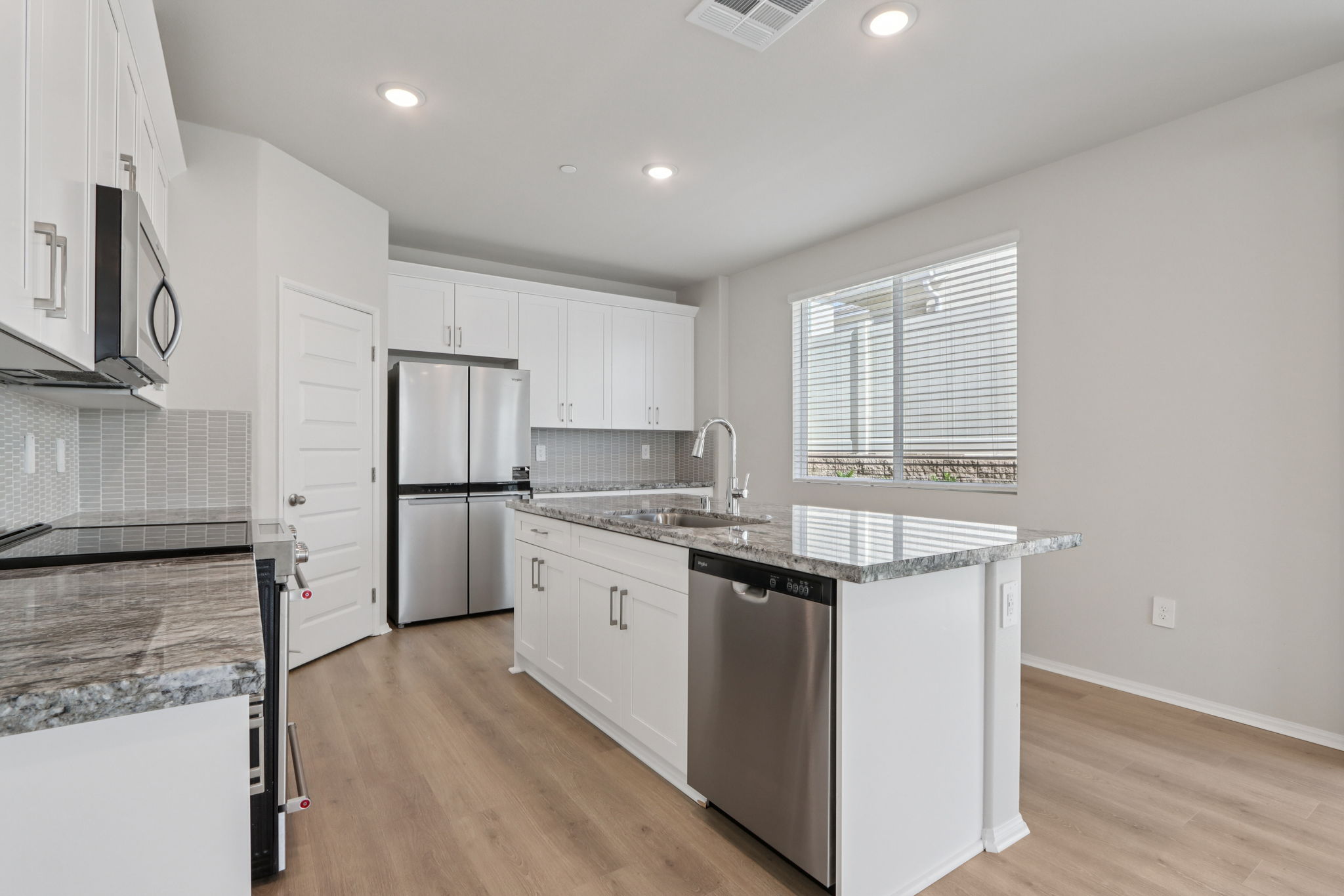 So Cal - Willow at Live Oak - 1110 Tropic Ct Redlands CA 92374 - 012