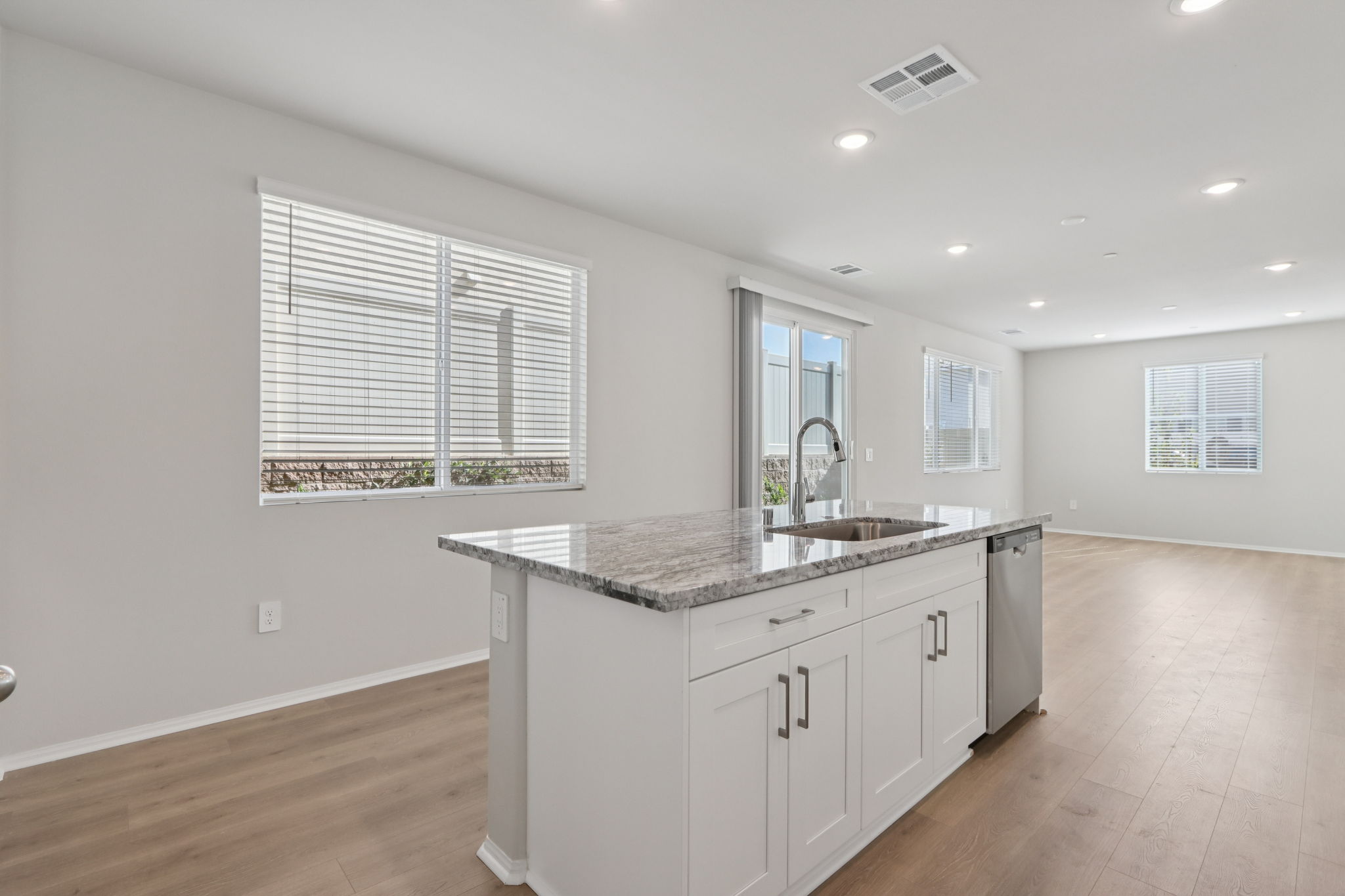 So Cal - Willow at Live Oak - 1110 Tropic Ct Redlands CA 92374 - 015