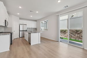 So Cal - Willow at Live Oak - 1110 Tropic Ct Redlands CA 92374 - 009