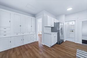 1110 W Allegan St, Lansing, MI 48915, USA Photo 9