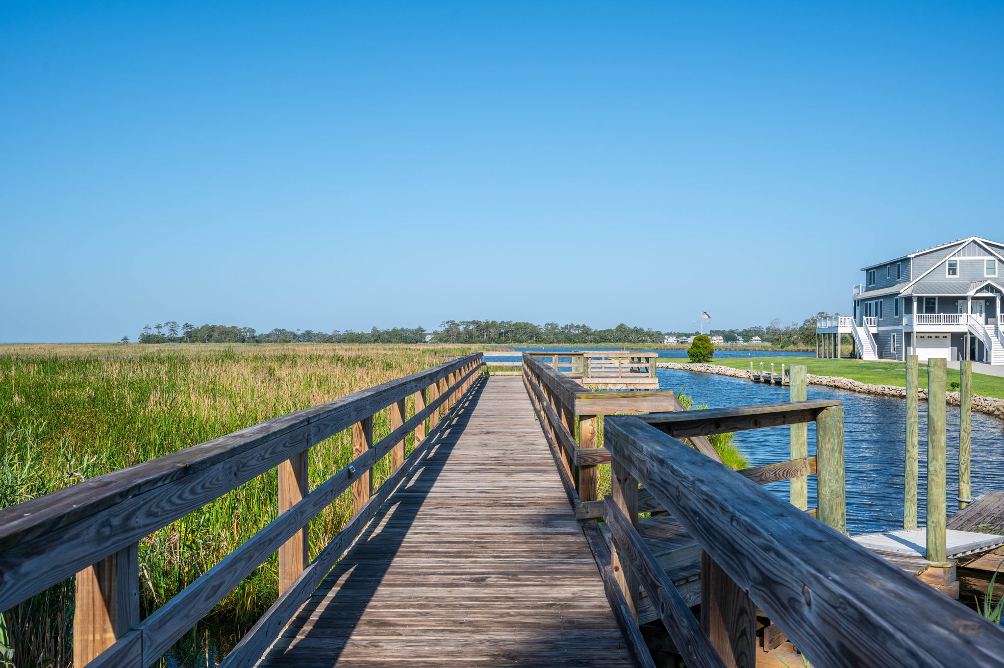 Bermuda-Bay-Community-Pier