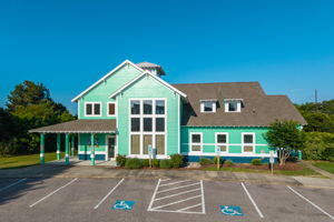 Bermuda-Bay-Community-Clubhouse