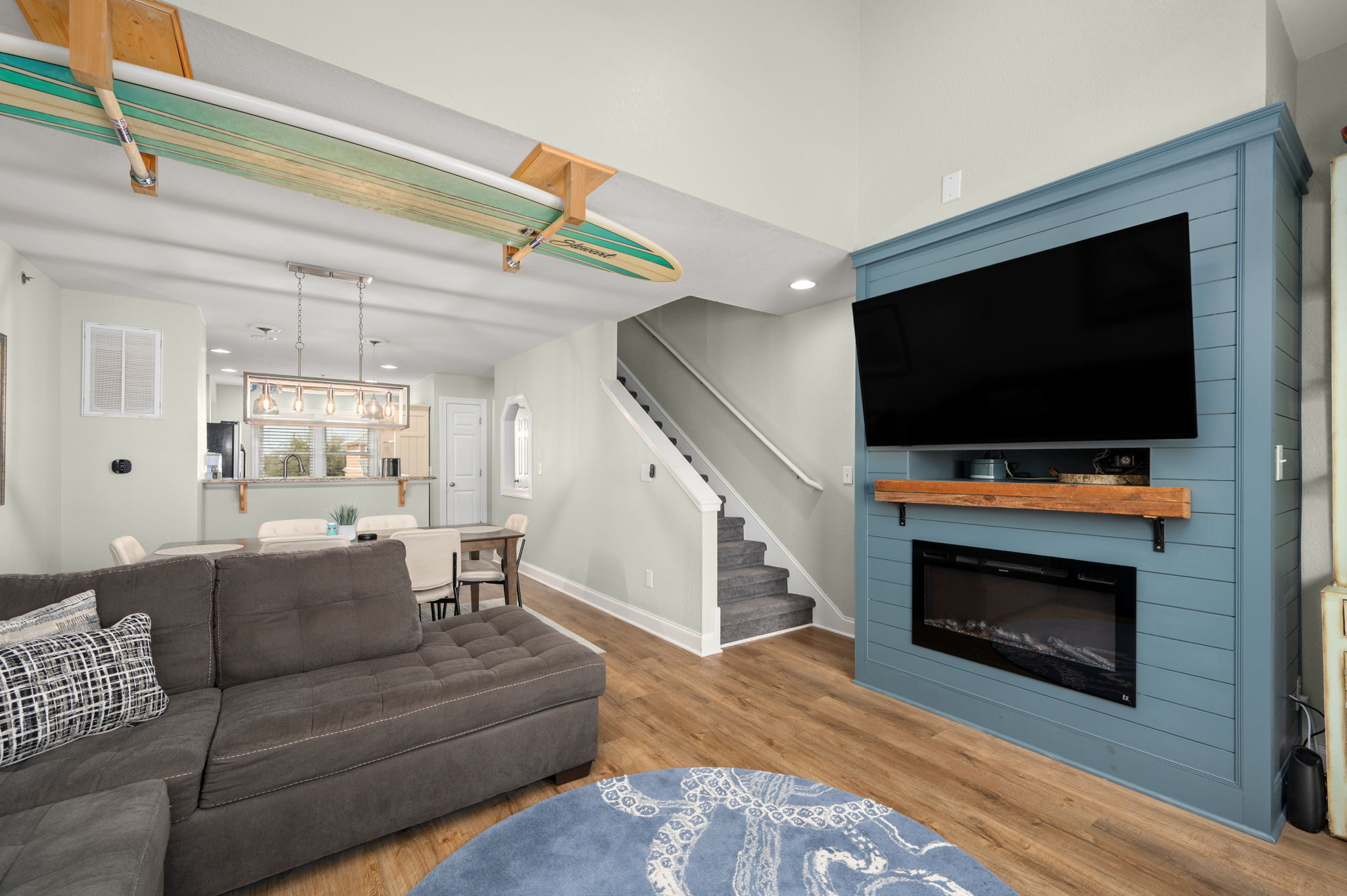 1111-D-Cambridge-L3-Living-V5