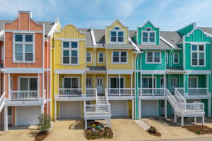 1111-D-Cambridge-Rd-Front-Exterior