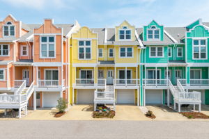 1111-D-Cambridge-Rd-Front-Exterior-V2