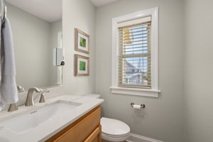 1111-D-Cambridge-L3-Hall-Bath