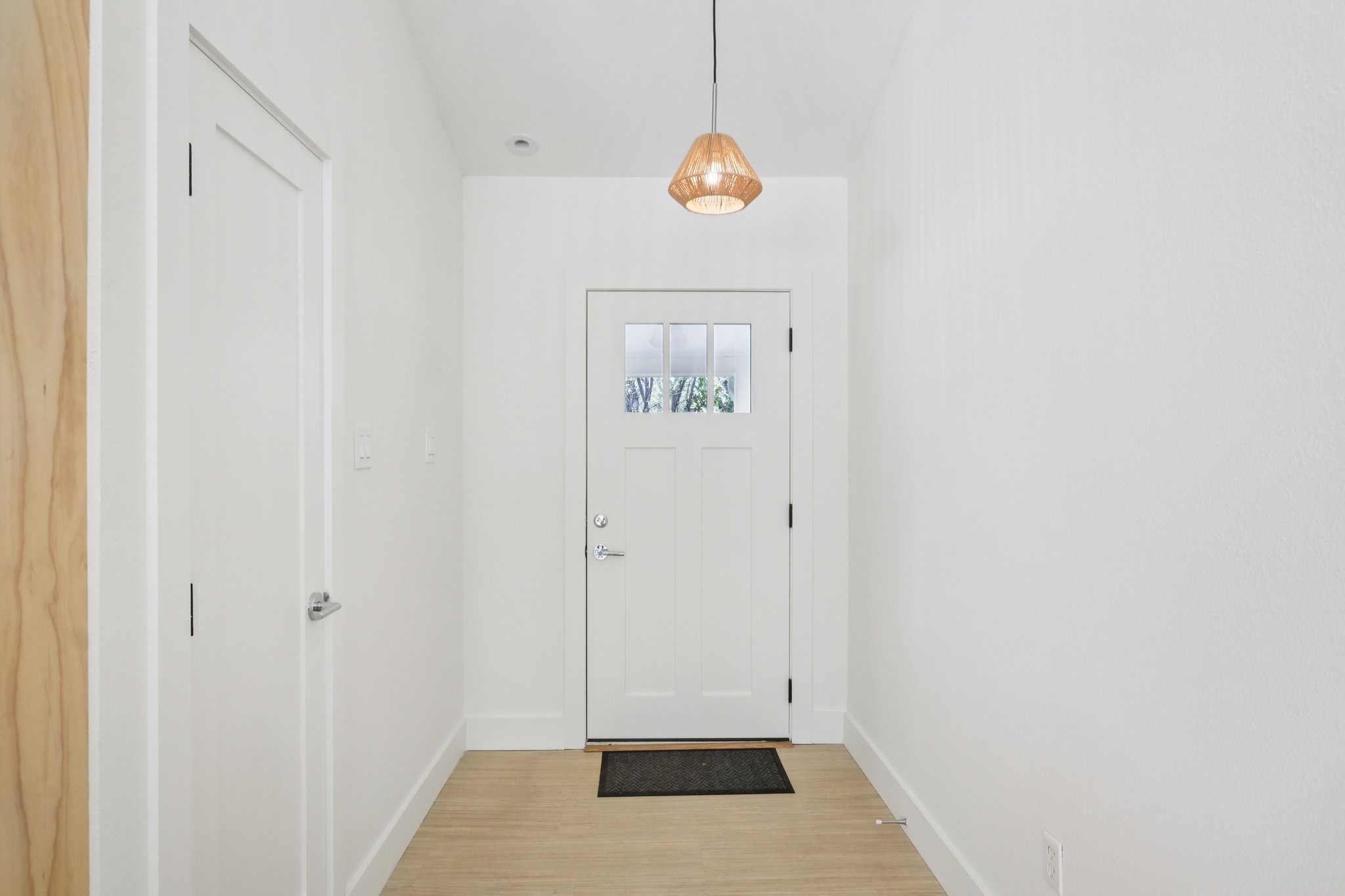 Canyonwood Dr-S1209-006.jpg