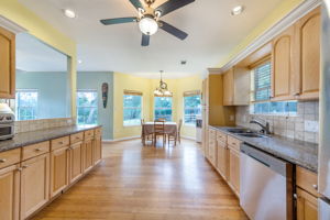 Dining Room/Kitchen