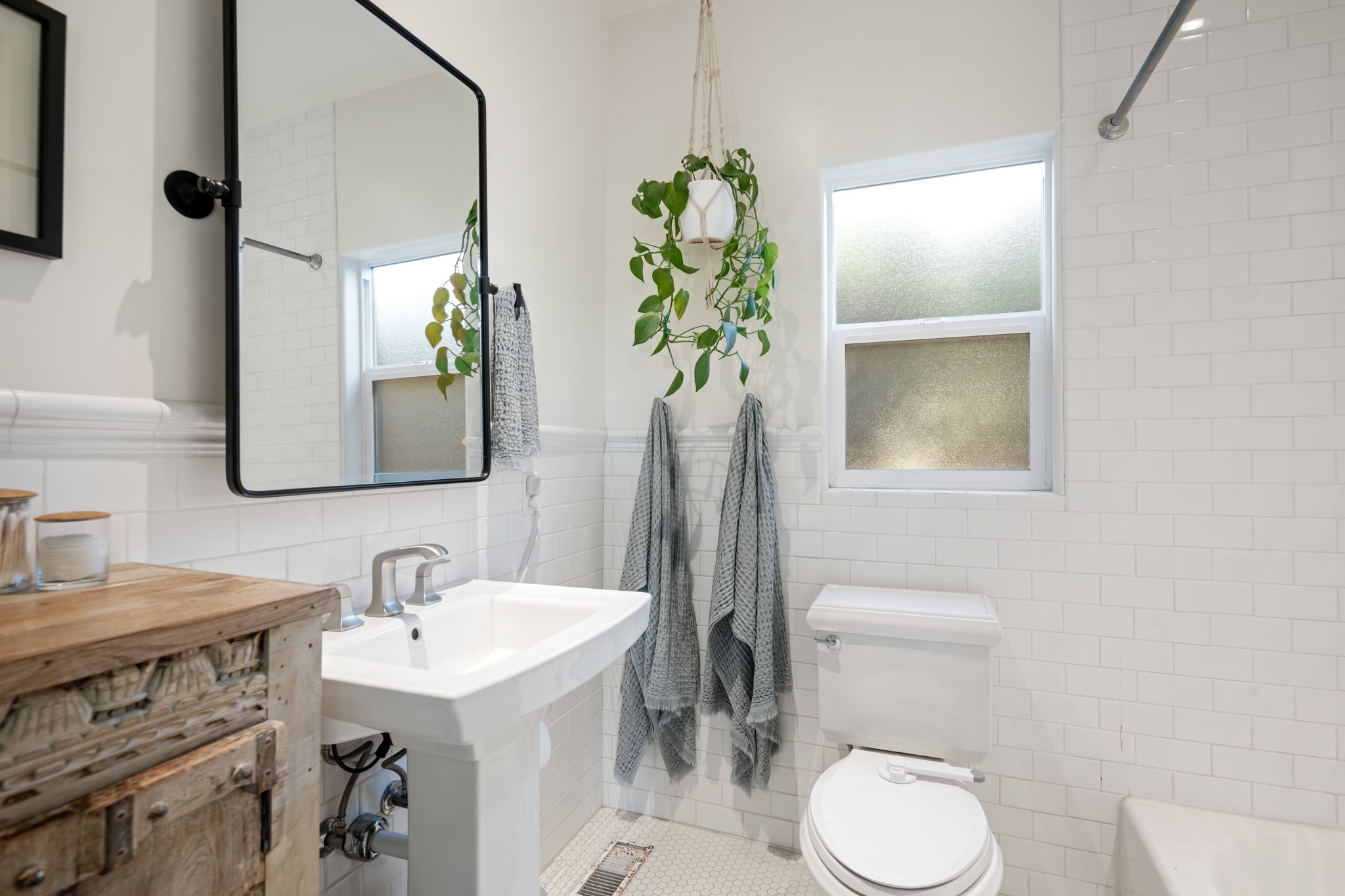 28 - Bathroom