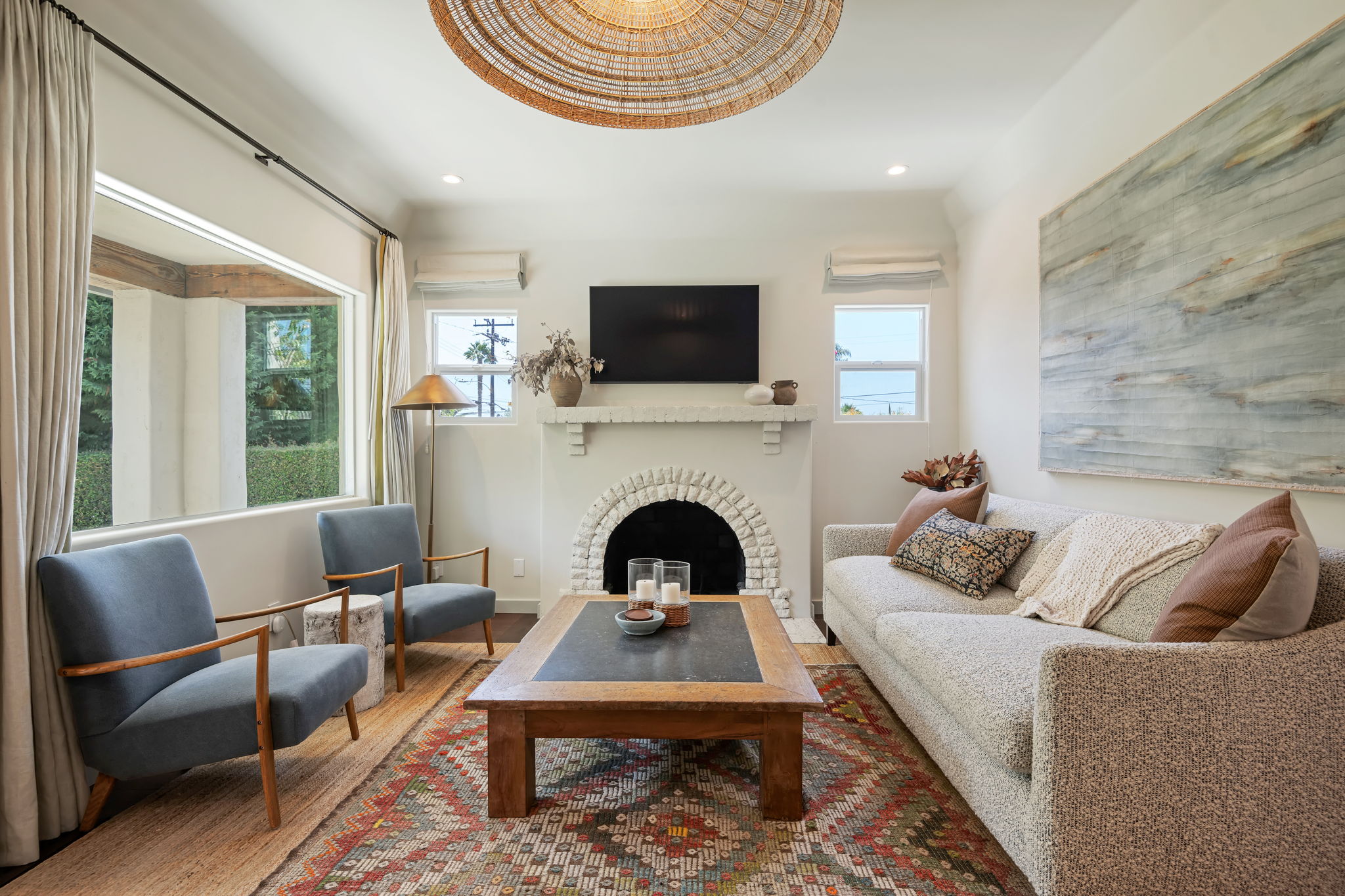 07-Living Room