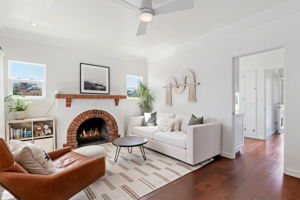 06 - Living Room