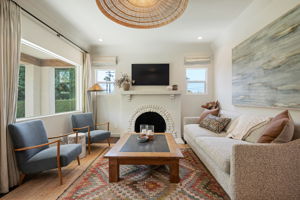 07-Living Room