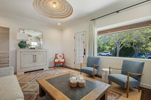 09-Living Room
