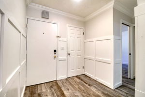 Entrance / Mudroom