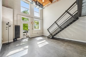 Osage St 16-S1205-008.jpg