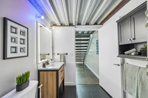 Osage St 16-S1205-017.jpg