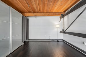 Osage St 16-S1205-021.jpg