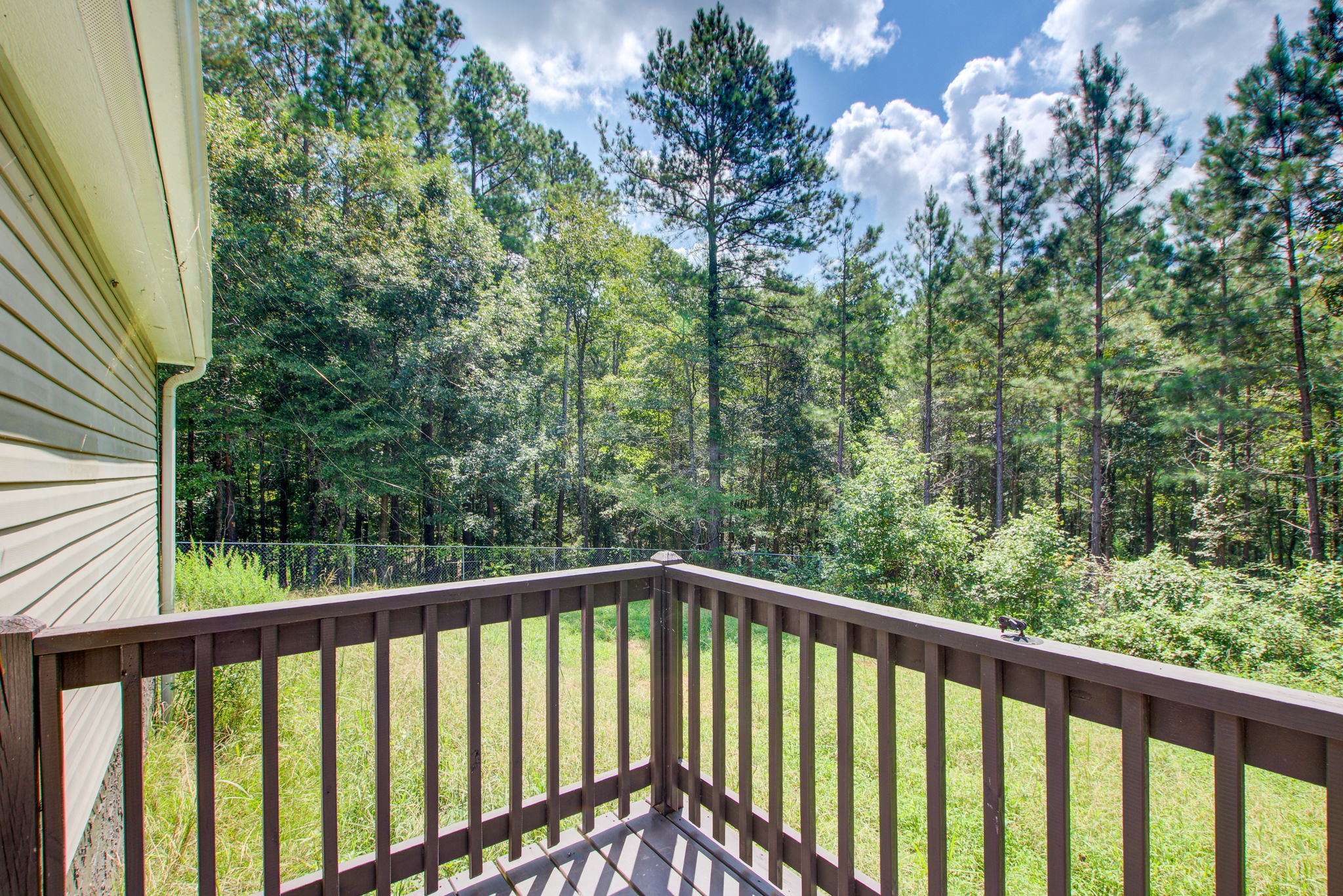 6 Ext Back Deck w Yard