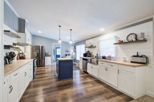 20 Kitchen B