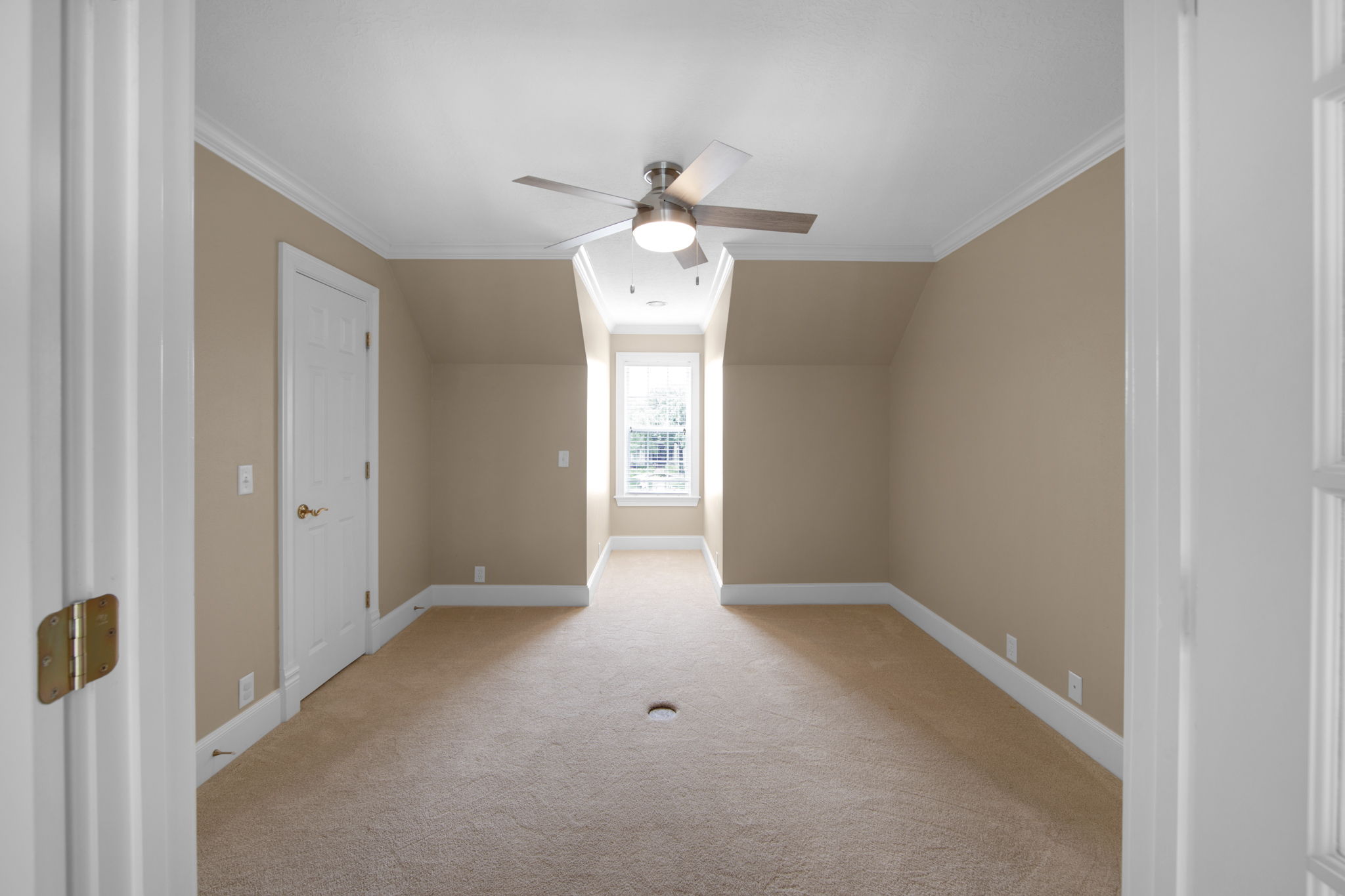 Office/Guest bedroom