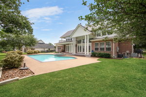 Great back yard to entertain.