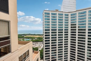 S Wabash Ave 1410-0406-915.jpg